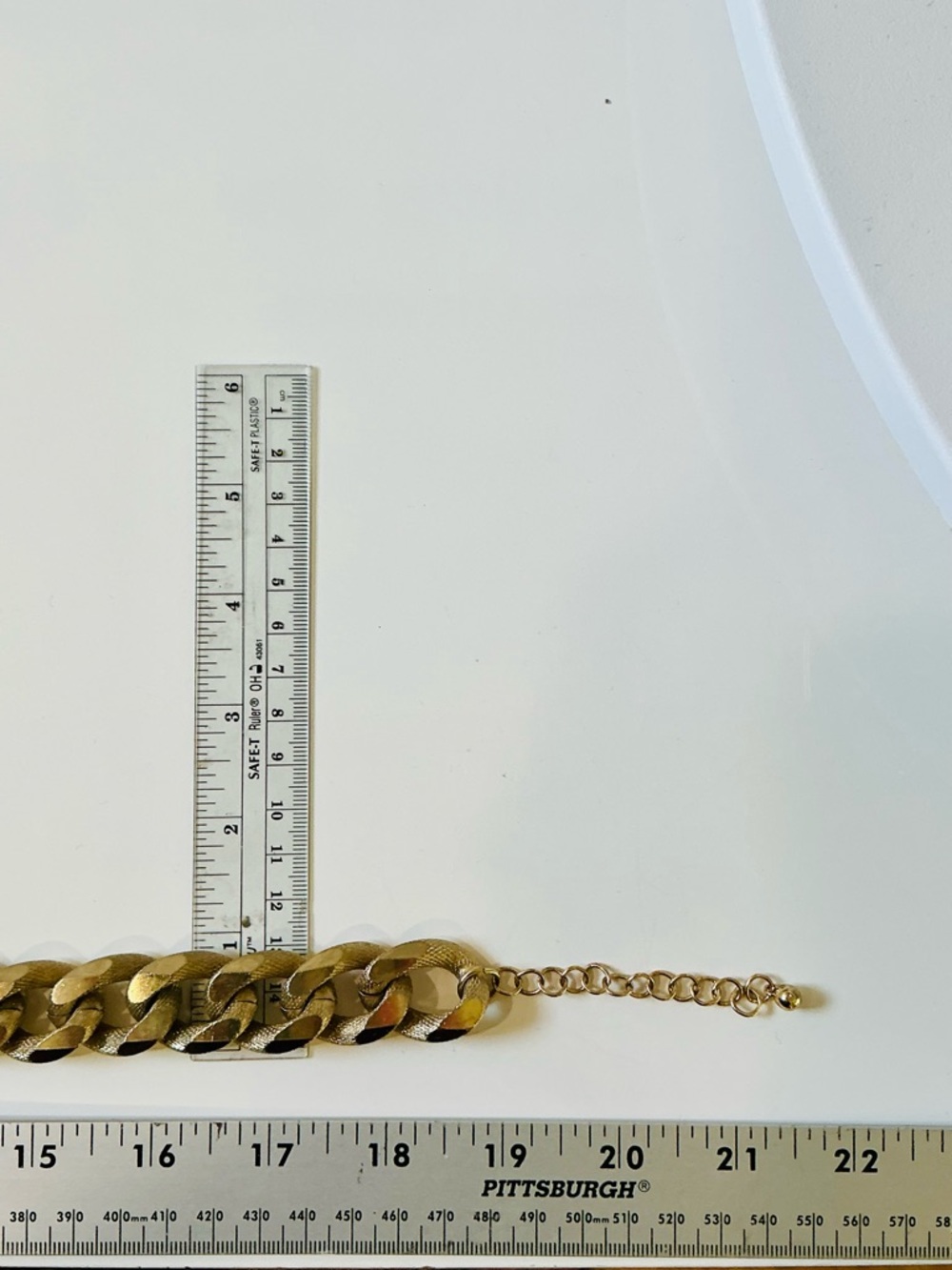 Chunky Cuban Gold-Tone Chain Necklace Festival Bohemian Casual EUC Classic - Picture 8 of 13